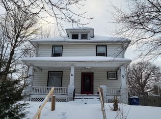 2016 Myrtle St, Davenport, IA 52804