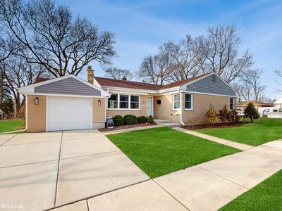 21 N Lancaster St, Mount Prospect, IL, 60056