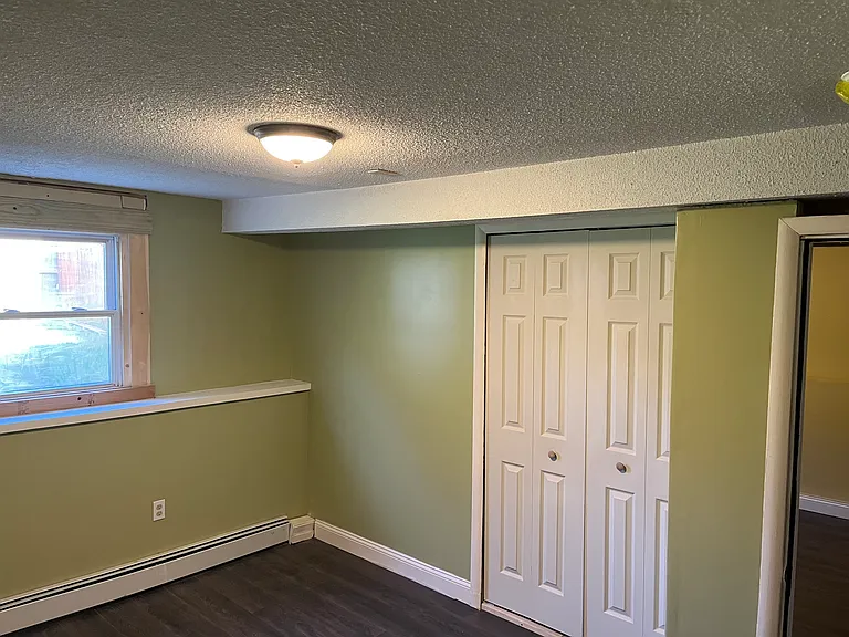 90 Cheryl Ln #1 — Photo 10