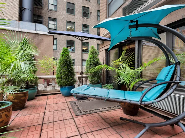 58 West 58th Street image 13 of 24