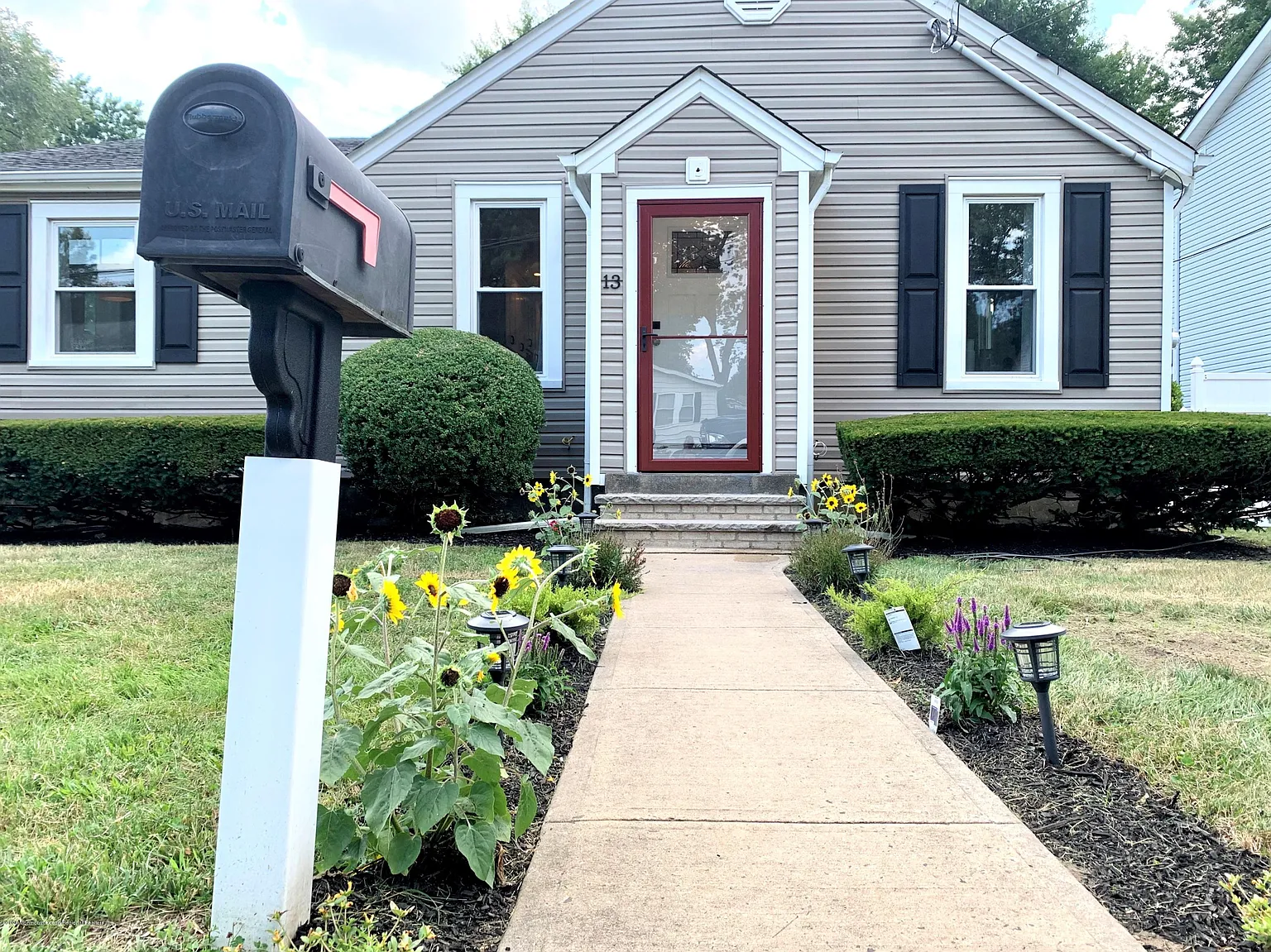 13 Central Ave photo 1