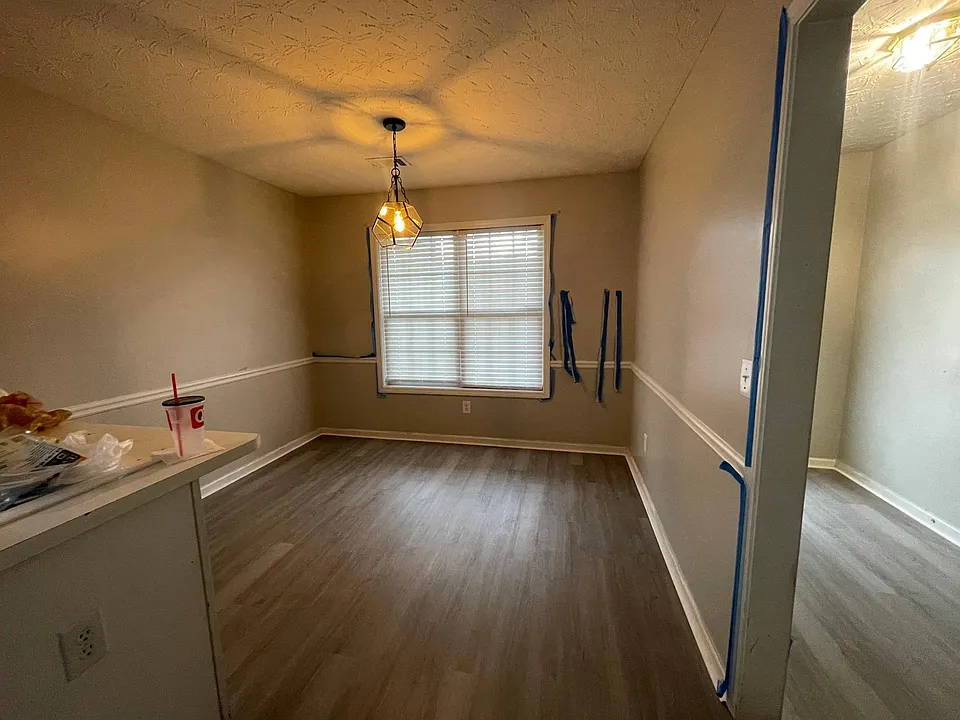 Breakfast/Dining Room