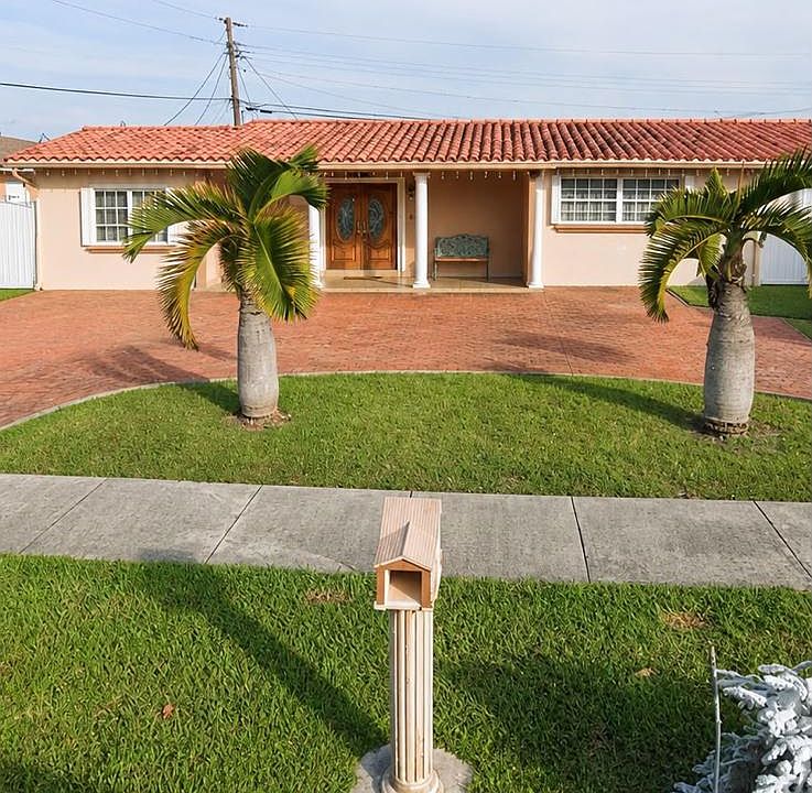 1st image of 10955 SW 177th Ter