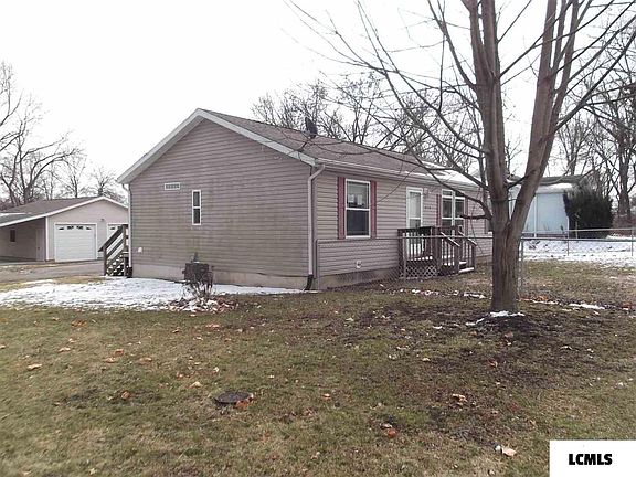 2nd image of 928 S College St