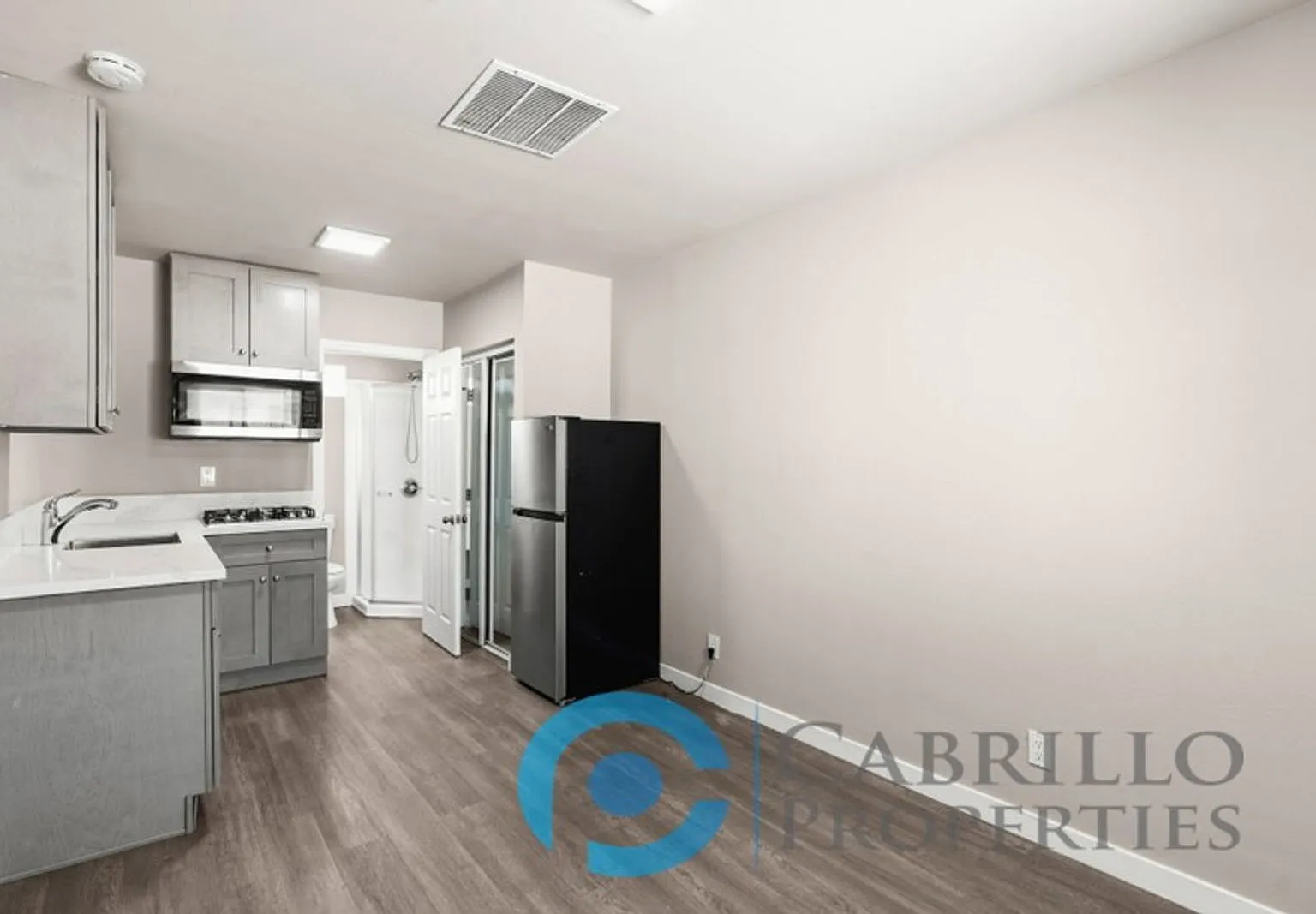 Studio, 1.0 bath, 200 sqft, $1,550 — Photo 4