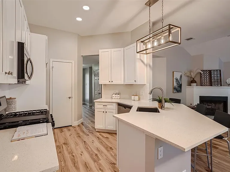 1701 Hollow Tree Blvd — Photo 7