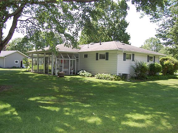 4th image of 5371 Sunrise Cir