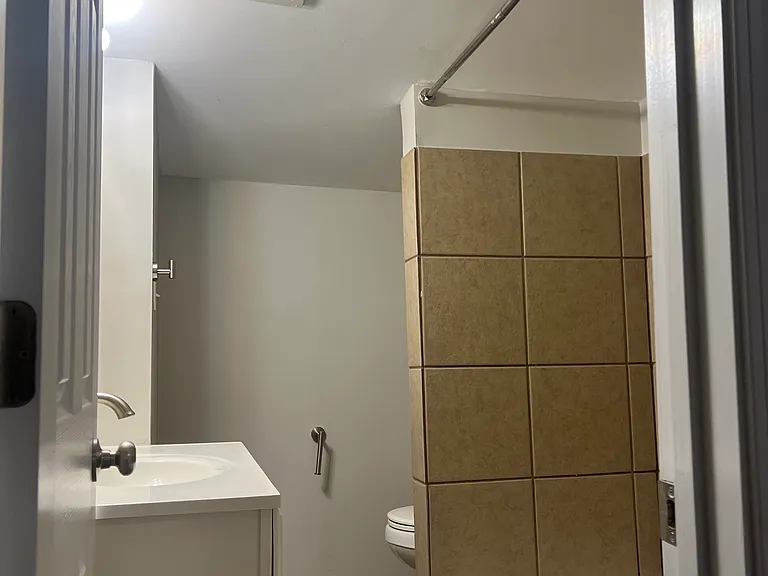 610 Marshall Rd #610 — Photo 1