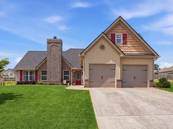 346 River Mist Cir, Jefferson, GA 30549