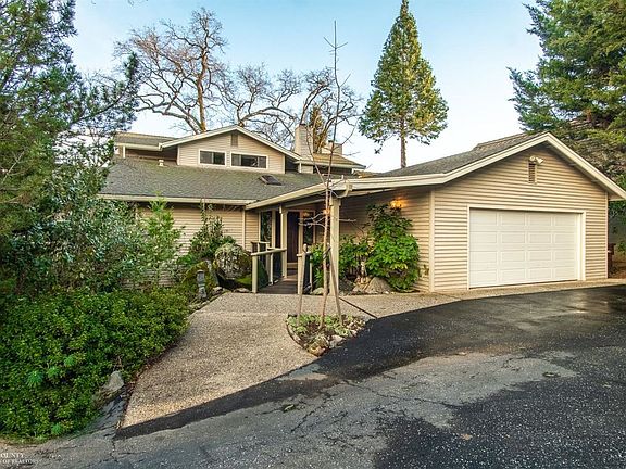 2nd image of 18567 Wildflower Dr