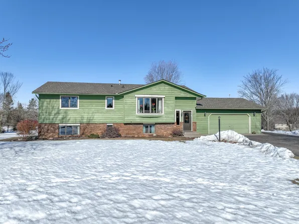 848 Dorsey Dr, Hudson, WI 54016