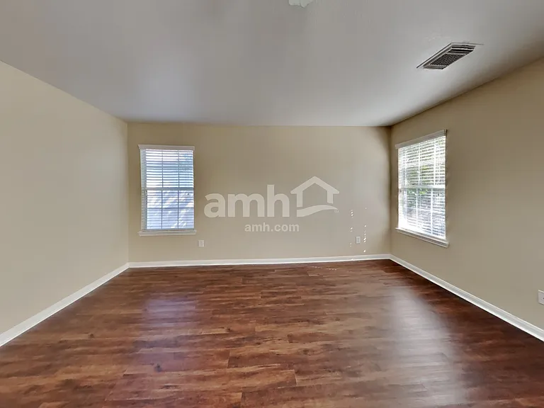 29518 Legends Line Dr — Photo 11