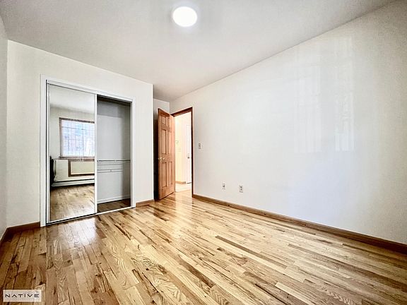 4th image of 35-19 33rd St #1