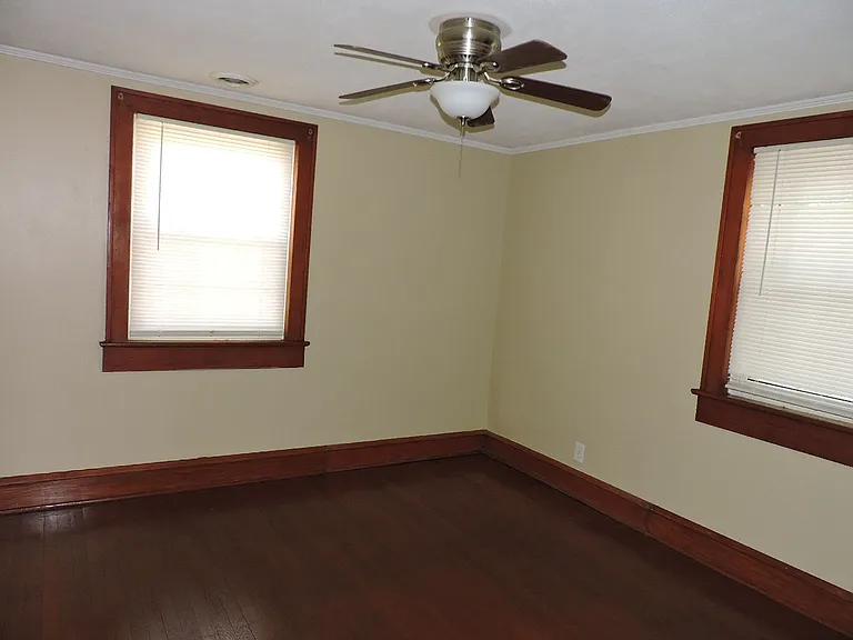 6858 Belroi Rd — Photo 7