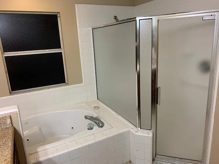6517 Canterlea Dr — Photo 5