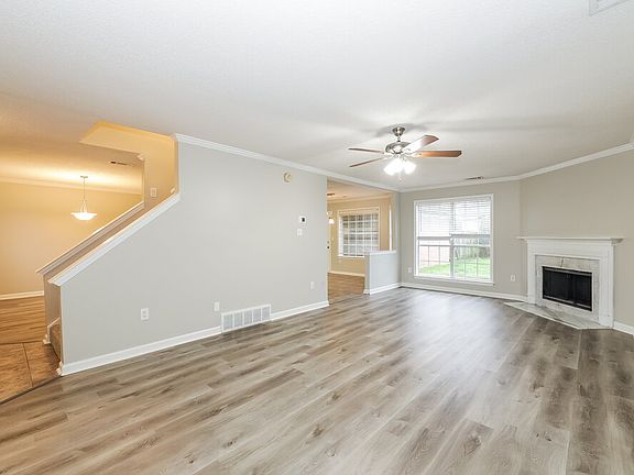 4th image of 787 Silver Sands Dr