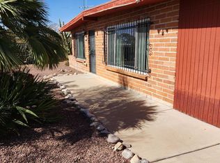 6933 E Calle Ileo, Tucson, AZ 85710