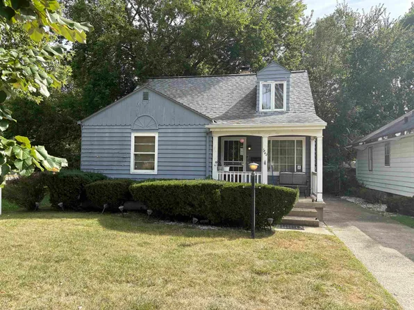 1862 N Brookfield St, South Bend, IN 46628