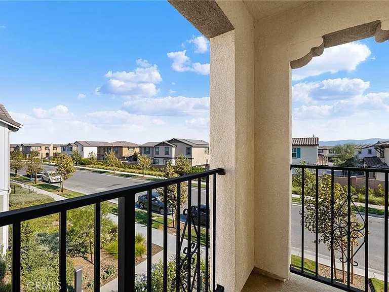 3906 E Coronado Privado — Photo 29