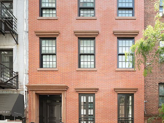 2nd image of 204 W 21st St APT 1
