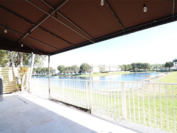 5th image of 10868 NW 84th St #10868