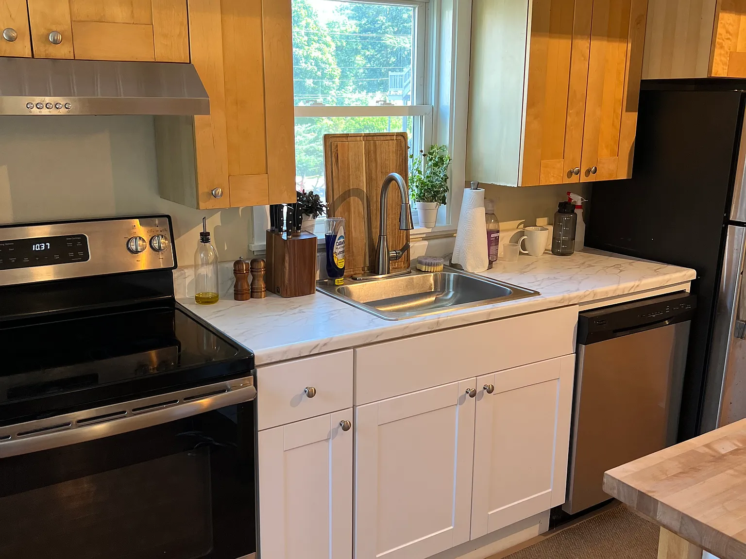 2 bed, 839 sqft, $3,000 — Photo 3