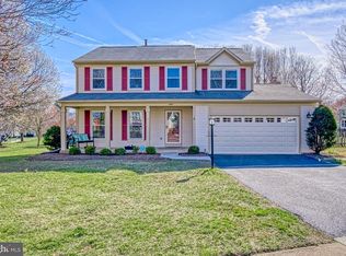 12911 Ashton Oaks Dr, Fairfax, VA 22030