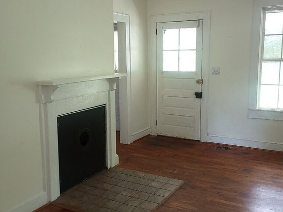 2nd image of 422 N Garrett St