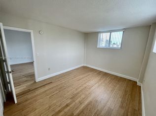 8101 Crespi Blvd #204, Miami Beach, FL 33141