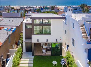 2457 Myrtle Ave, Hermosa Beach, CA 90254