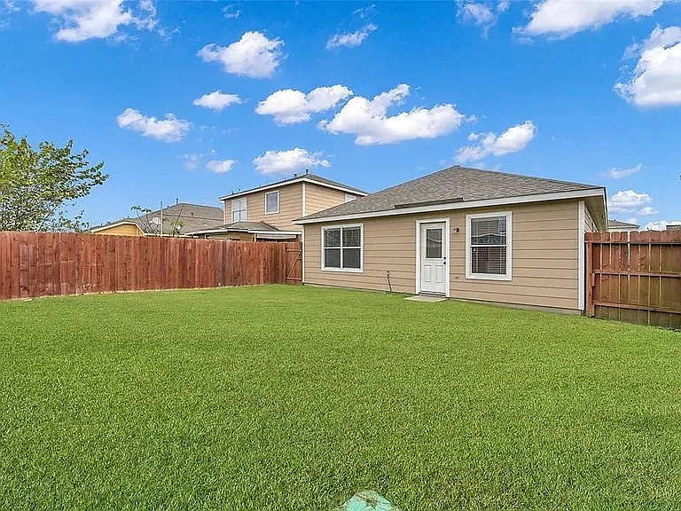 731 Remwick Dr — Photo 10