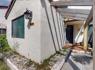 Kenland Court, Miami, FL 33186