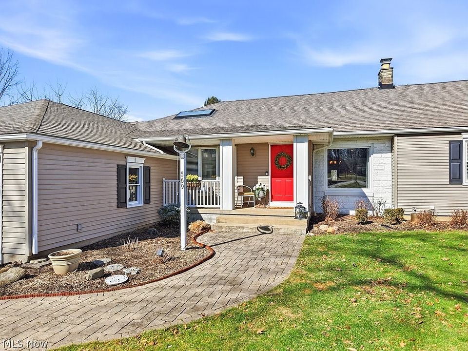 1st image of 569 Atterbury Blvd