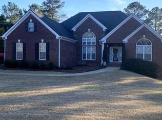 40 Oak Ln, Oxford, GA