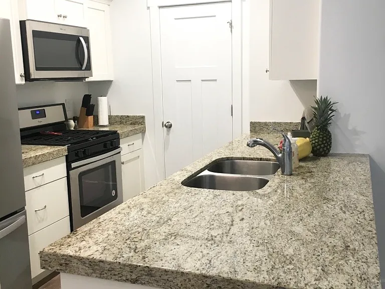 7538 N Cottage Ln — Photo 5