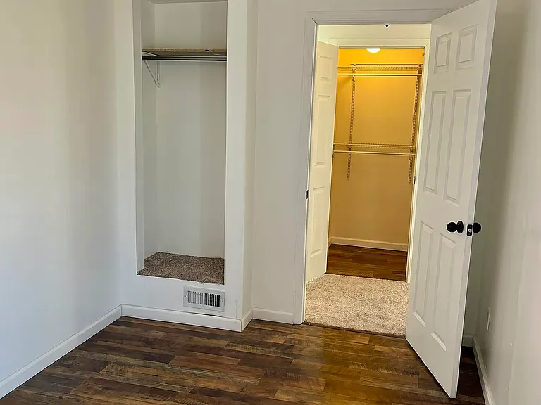 113 Laurel St — Photo 5