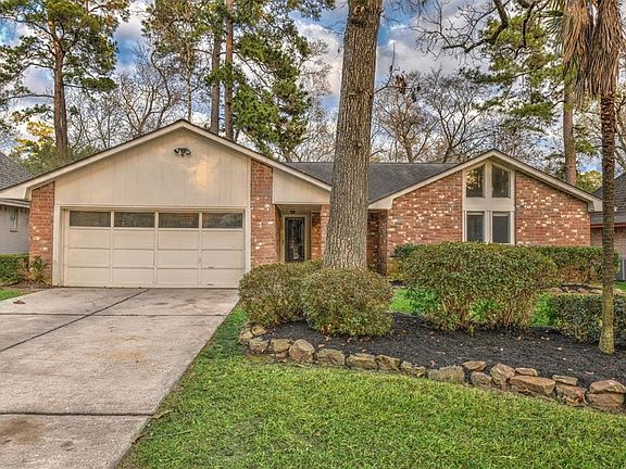 3rd image of 2043 Little Cedar Dr
