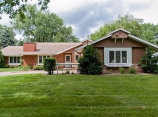 3860 Tomahawk Trl SE, Cedar Rapids, IA 52403