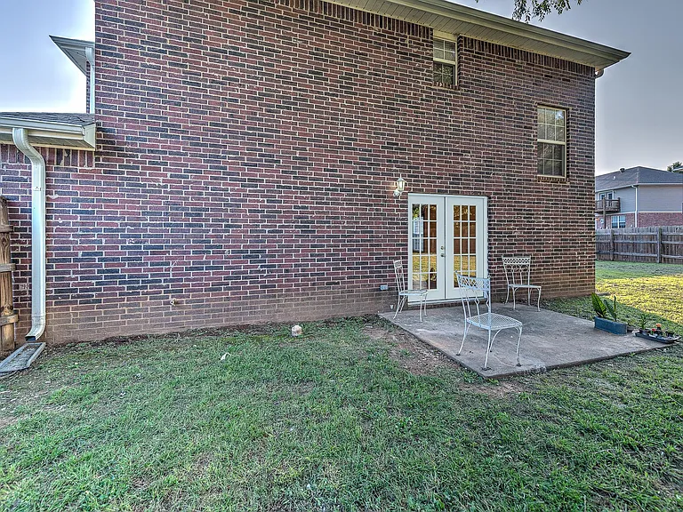 1731 N Willowbrook Dr — Photo 10