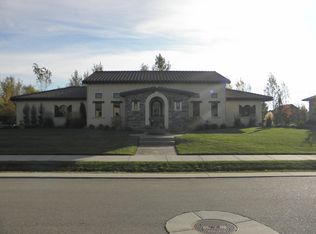 369 E Laguna Shore Dr, Eagle, ID 83616
