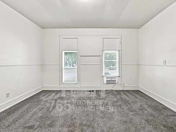 5th image of 603 S Main St APT 2