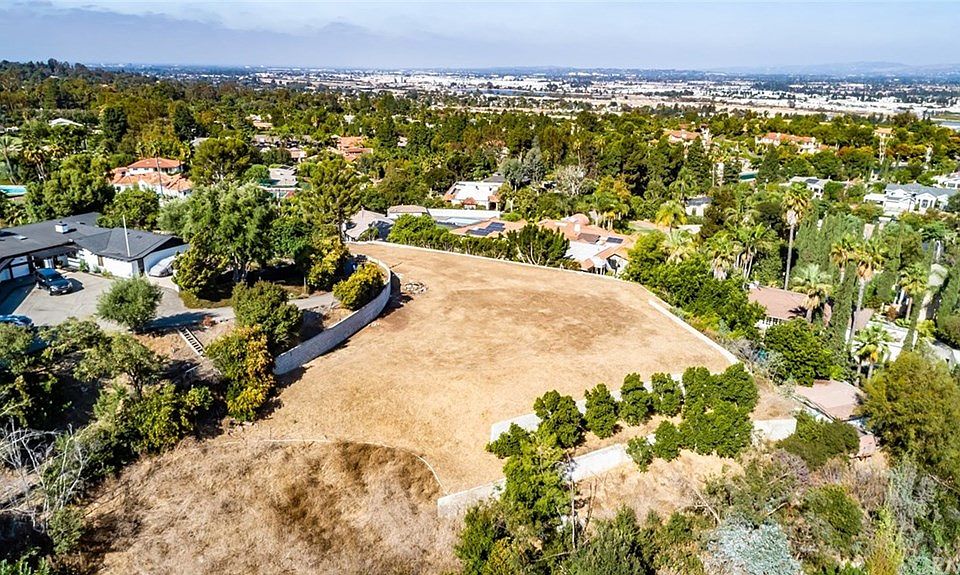 1st image of 779 S Peralta Hills Dr