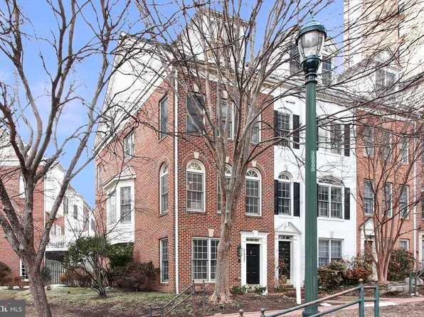 1227 Fidler Ln, Silver Spring, MD 20910