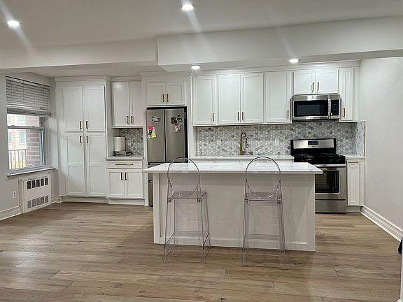 5th image of 315 W 232nd St APT 4G