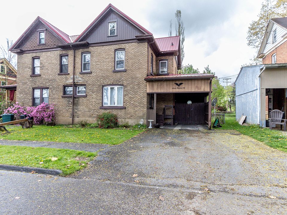 1st image of 706 Crozier Ave