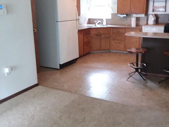 4th image of 1742 S 11th St W