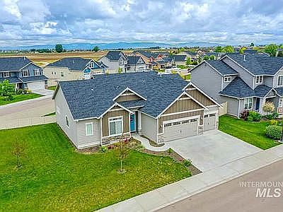 4th image of 2246 N Thistle Dr