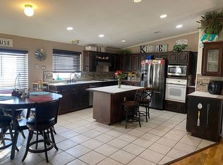 112 Broadway St, Mingus, TX 76463