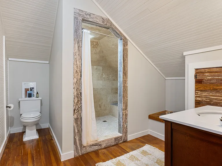 421 Spofford Ave — Photo 19