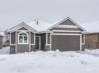 2950 NE Flagstone Ave, Bend, OR 97701